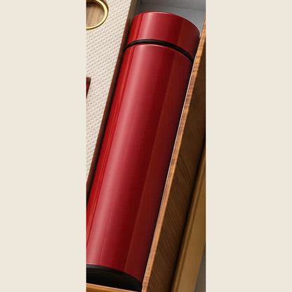 Insulated crimson steel bottle with black collar and base rings