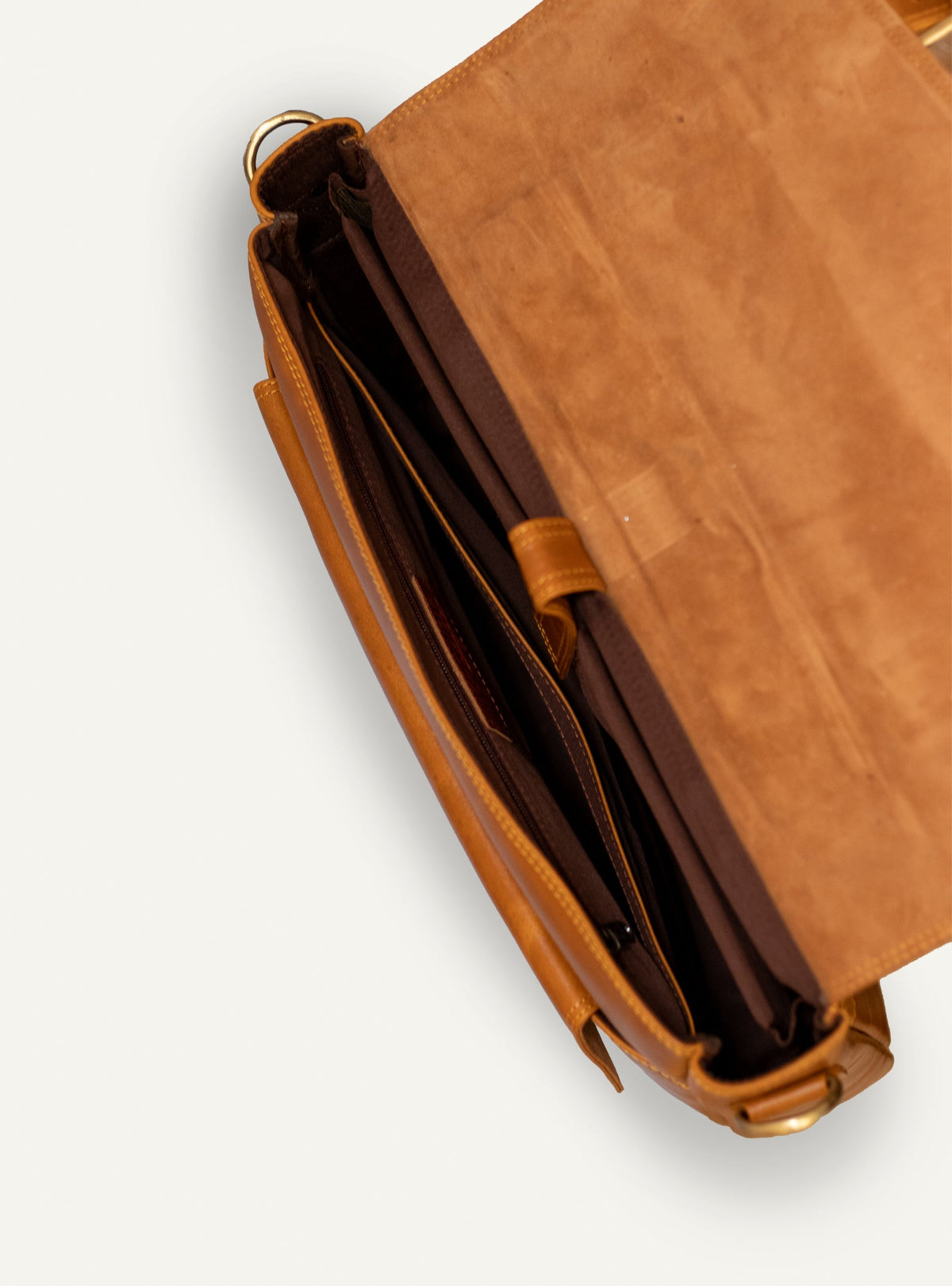 Interior of the Aldofine tan briefcase