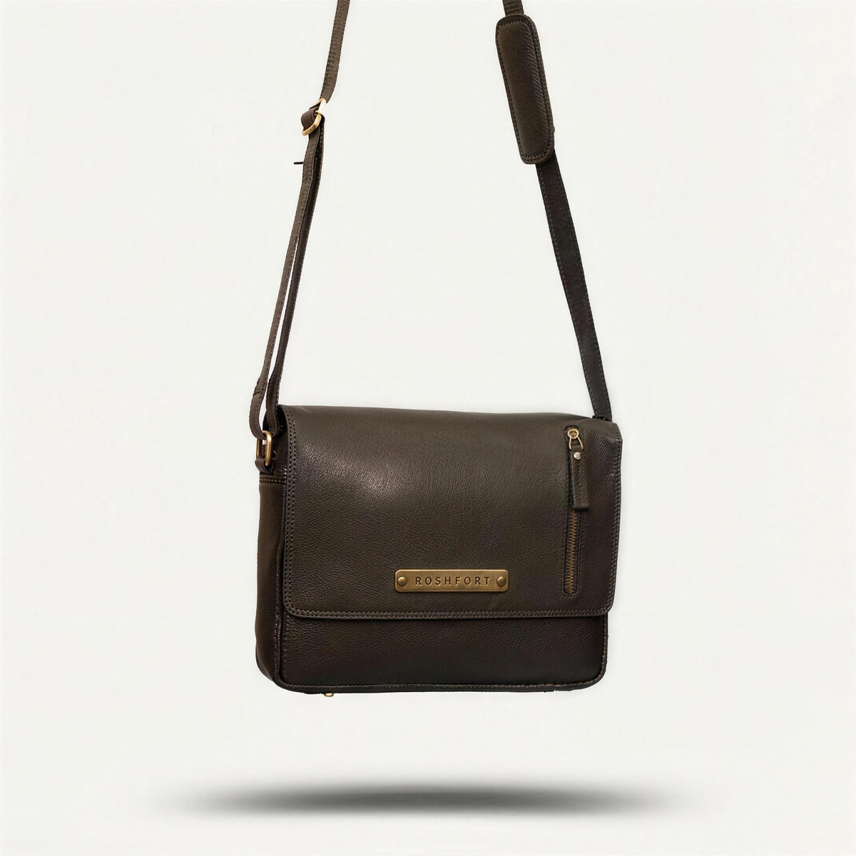 ROSHFORT Vince Cort Black Personalised Leather Flap Messenger Bag