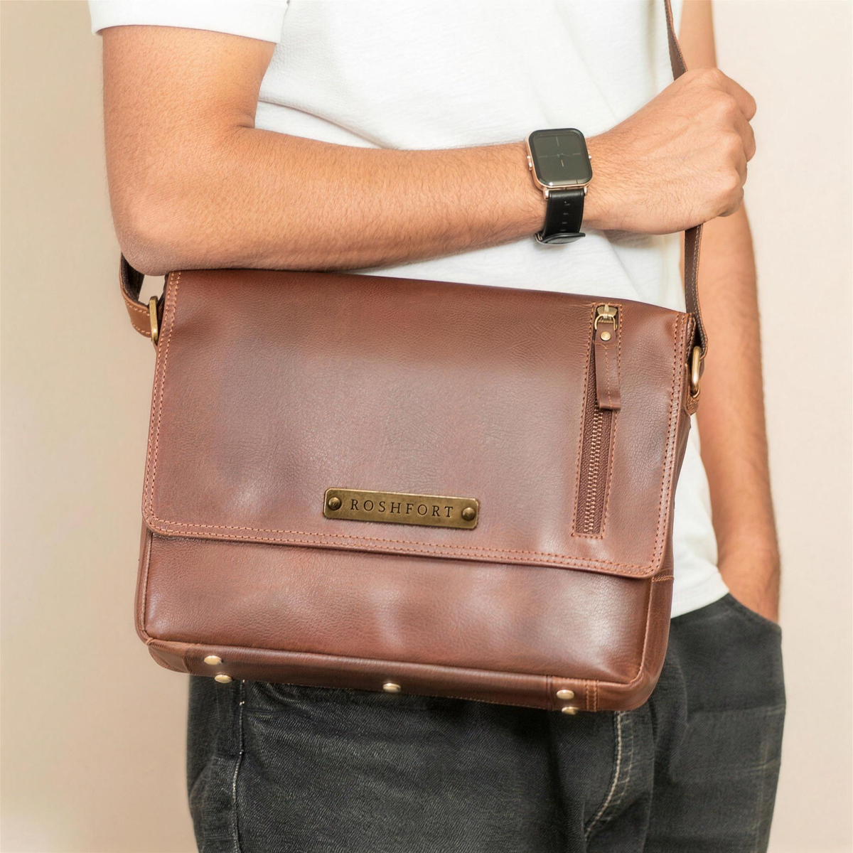 ROSHFORT Vince Cort Cognac Personalised Leather Flap Messenger Bag